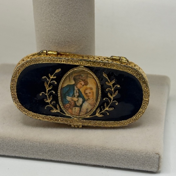 Estee Lauder Other - Vintage Estee Lauder Blue Enamel Victorian Couple Cameo Solid Perfume Holder
